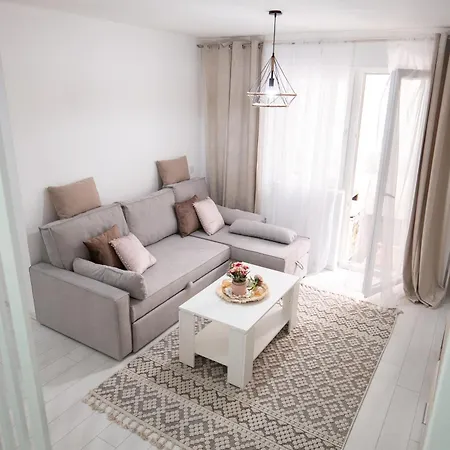 Grandeur - Free Parking Apartment *